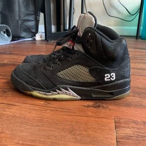 Jordan 5 Metallic